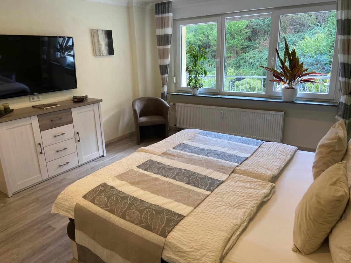 Roosartige Ferien - Ferienwohnung Am Weiherturm Bacharach Eksteriør bilde